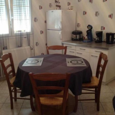 Charmant Gite A Etain, Tout Inclus, Proche Verdun Avec Terrasse Et Parking - Fr-1-585-3 외부 사진